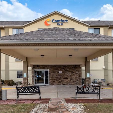 Comfort Inn Shelbyville North Exterior foto