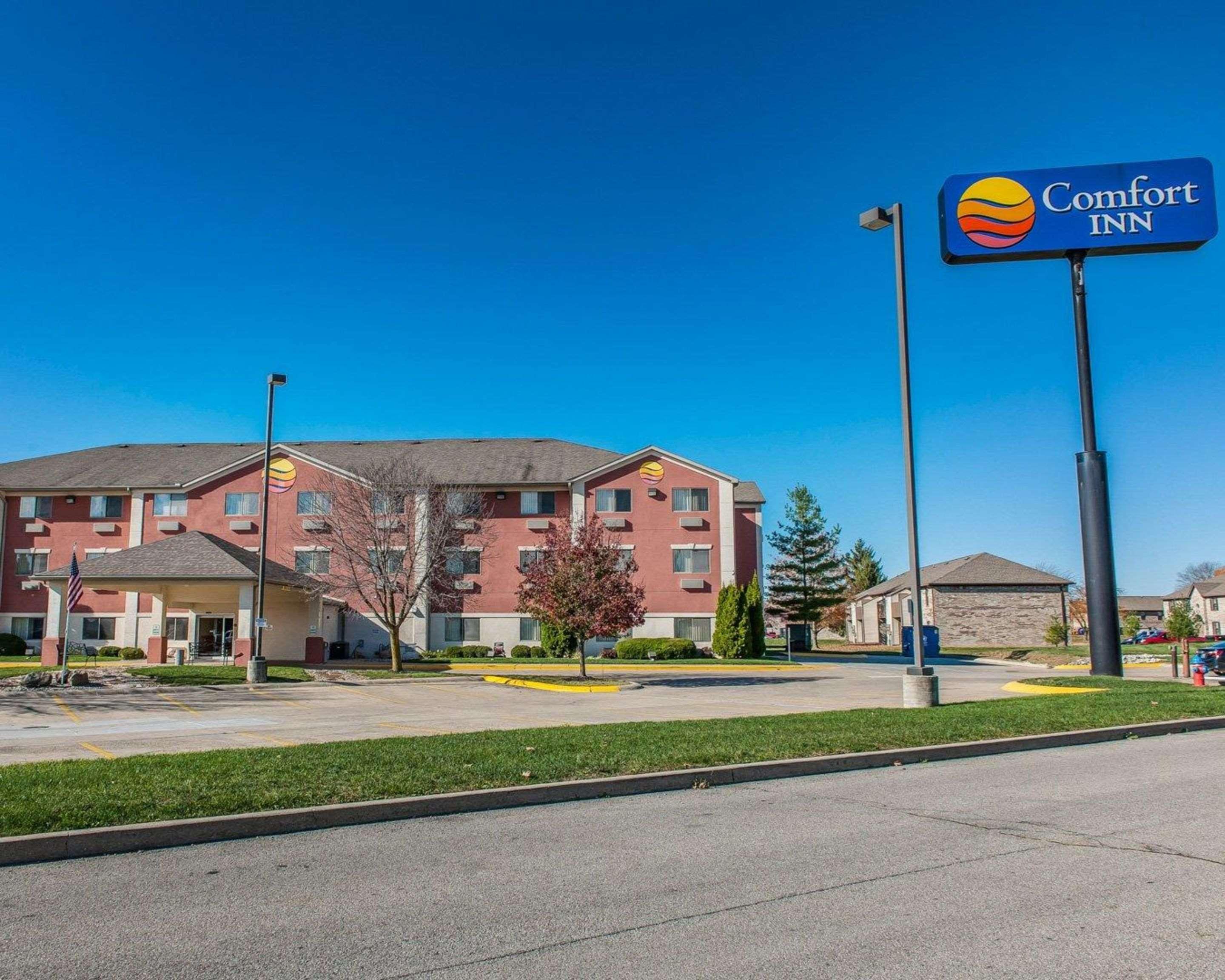 Comfort Inn Shelbyville North Exterior foto