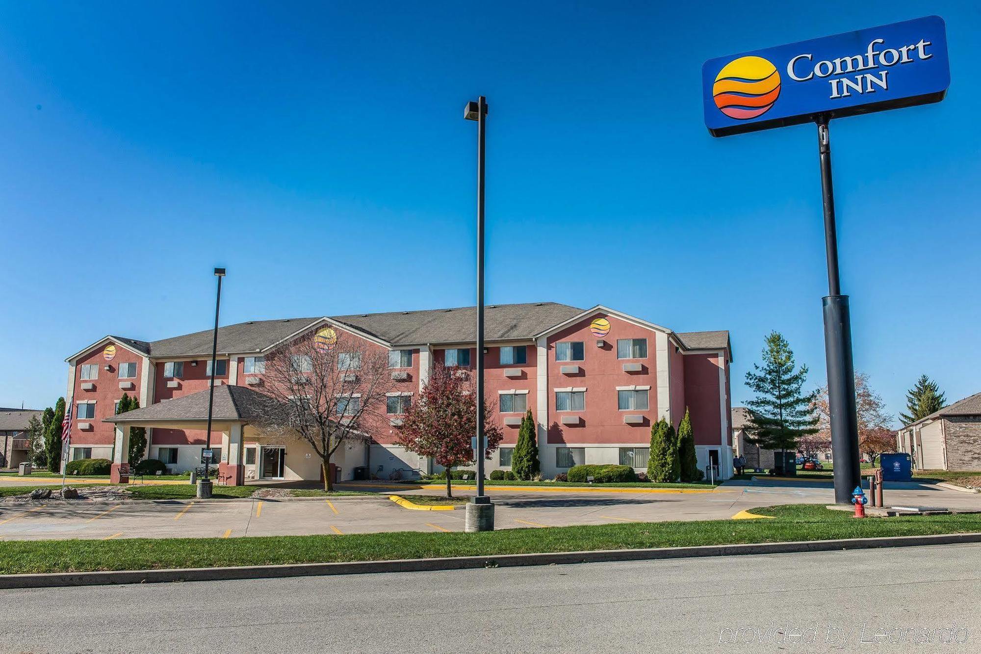 Comfort Inn Shelbyville North Exterior foto